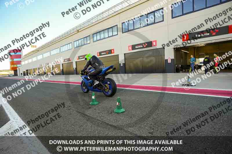 cadwell no limits trackday;cadwell park;cadwell park photographs;cadwell trackday photographs;enduro digital images;event digital images;eventdigitalimages;navarra;no limits trackdays;peter wileman photography;racing digital images;trackday digital images;trackday photos